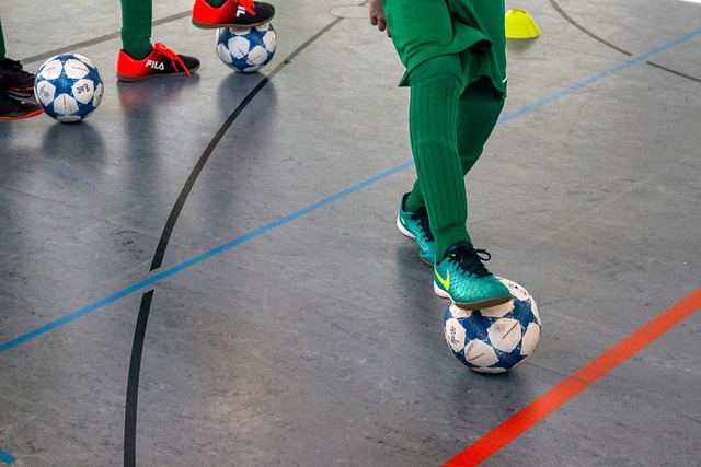 霍兰德26分麦科勒姆空砍40+5+7 活塞赛季双杀鹈鹕.